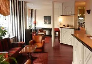 Hotel Maison Du Pre Paris